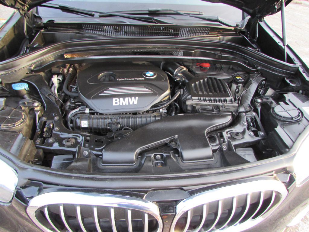 2017 BMW X1 Image 22