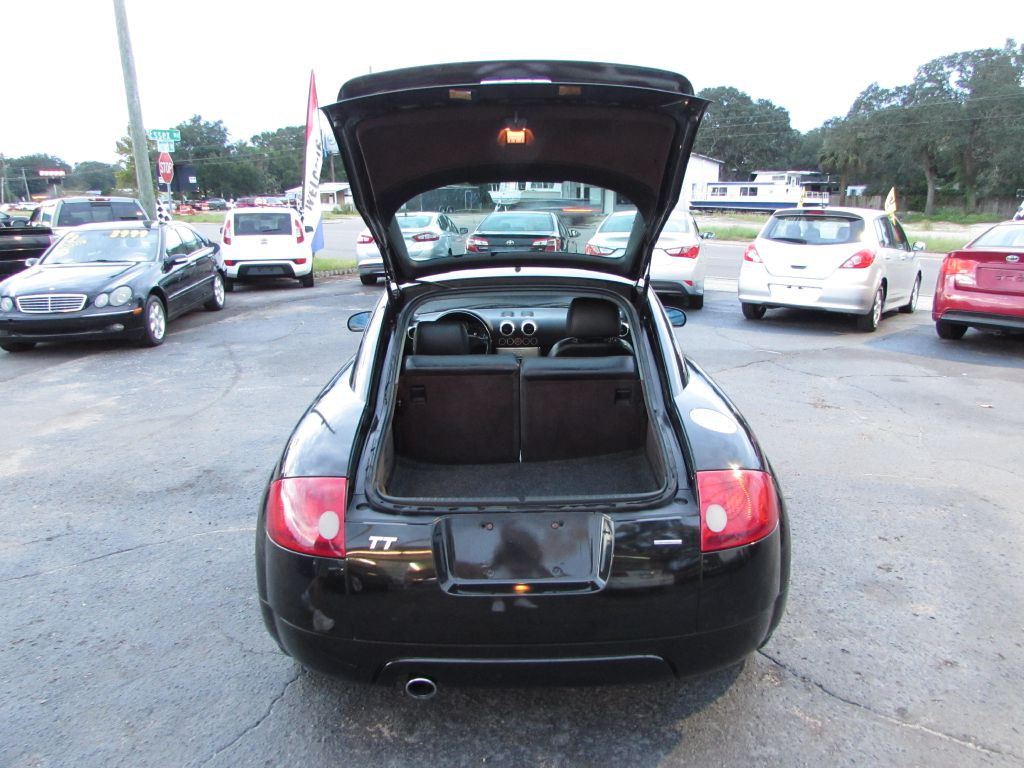 2000 Audi TT Image 12