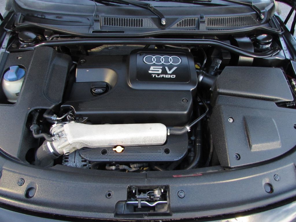 2000 Audi TT Image 20