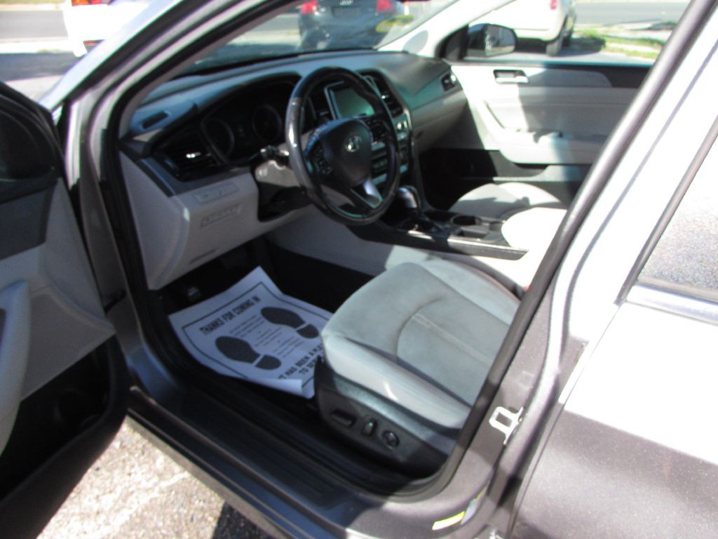 2018 Hyundai Sonata Image 6
