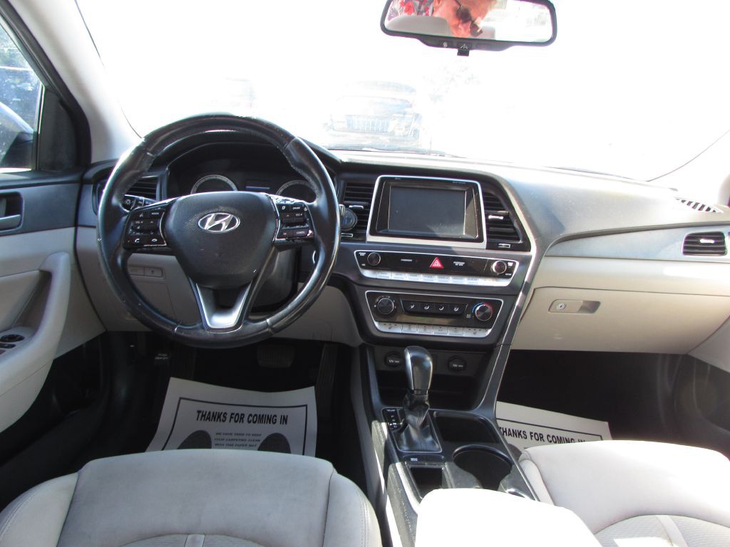 2018 Hyundai Sonata Image 9