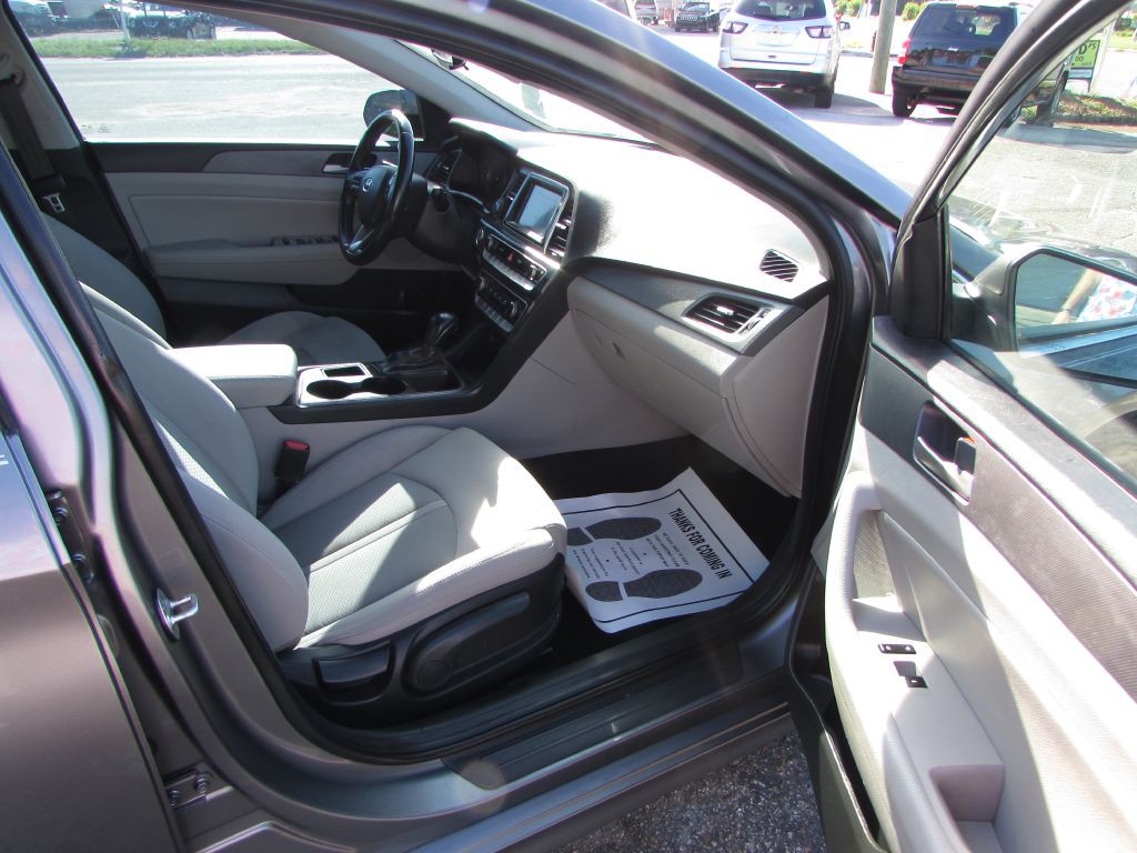 2018 Hyundai Sonata Image 16