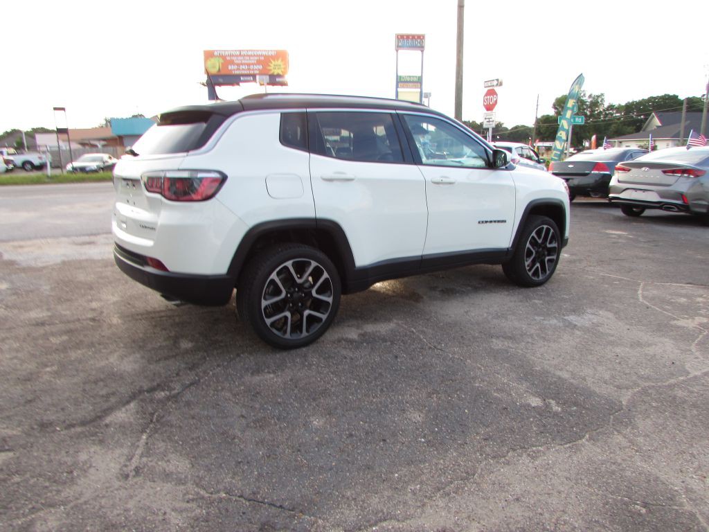 2018 Jeep Compass Image 24