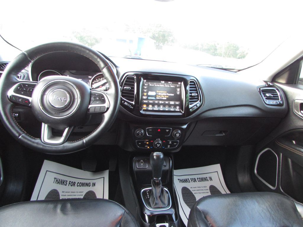 2018 Jeep Compass Image 10