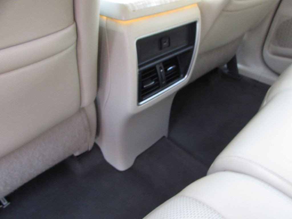 2016 Nissan Murano Image 8