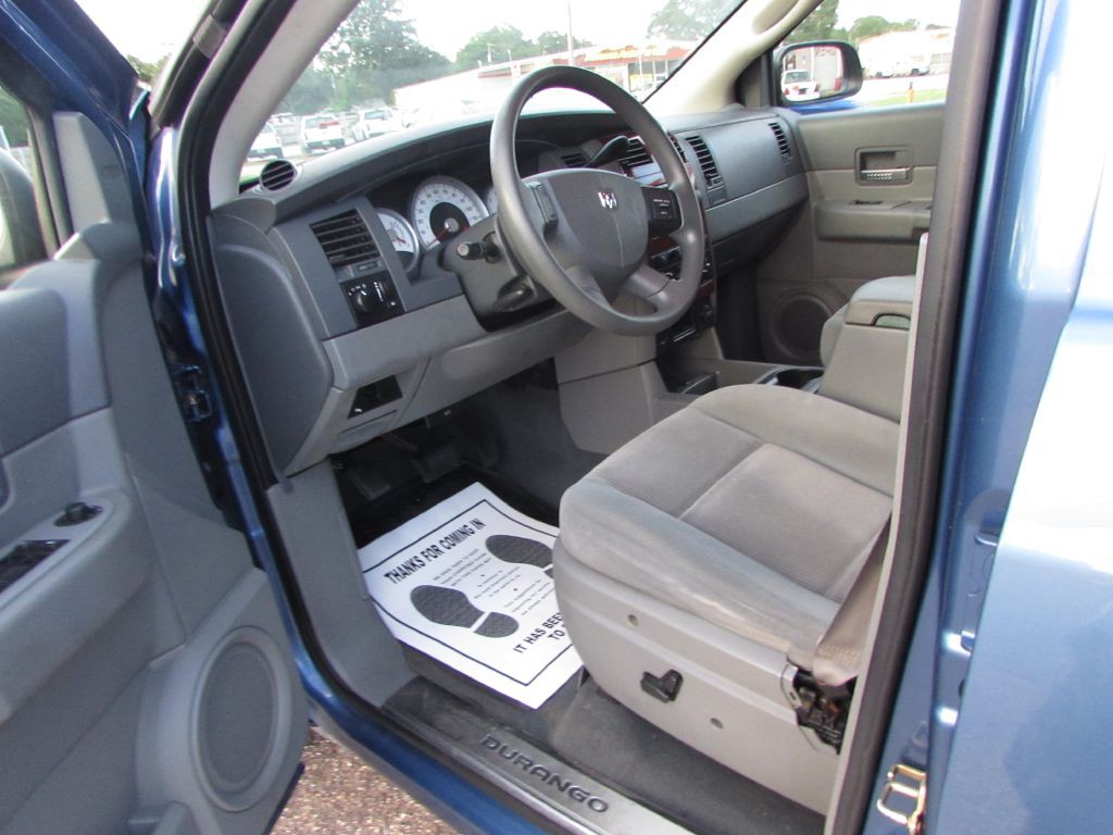 2005 Dodge Durango Image 5