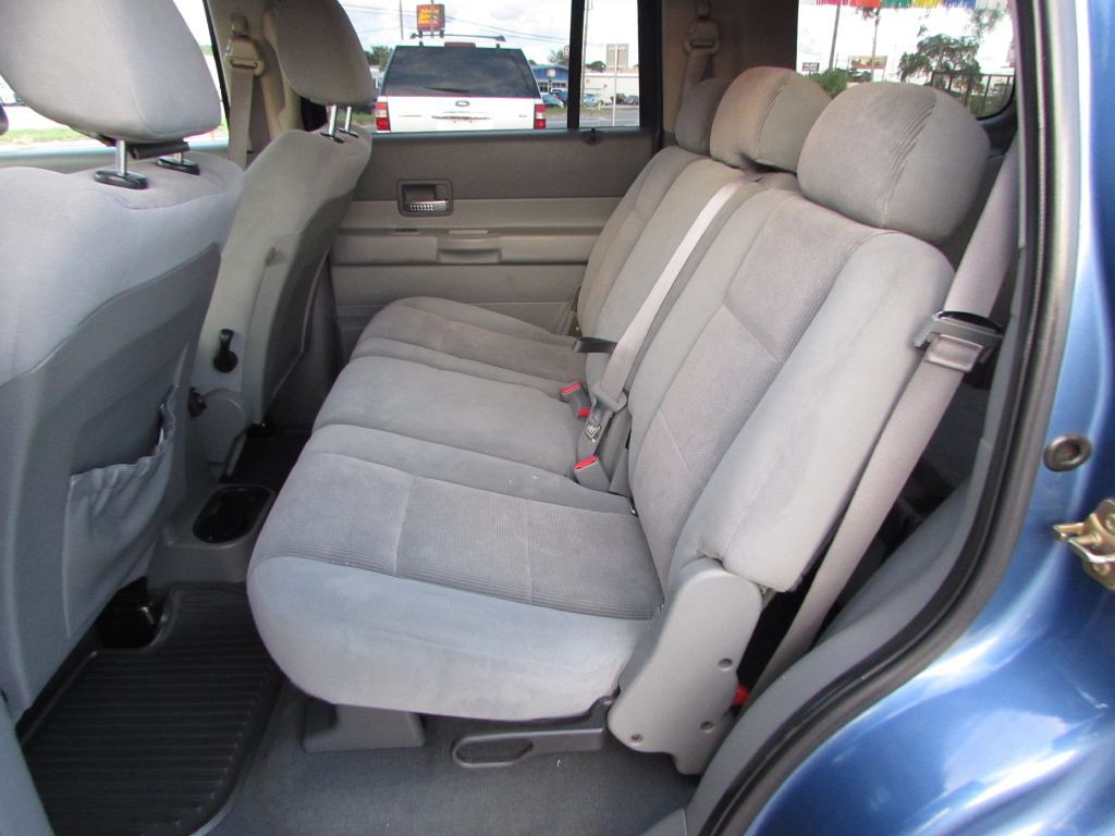 2005 Dodge Durango Image 11