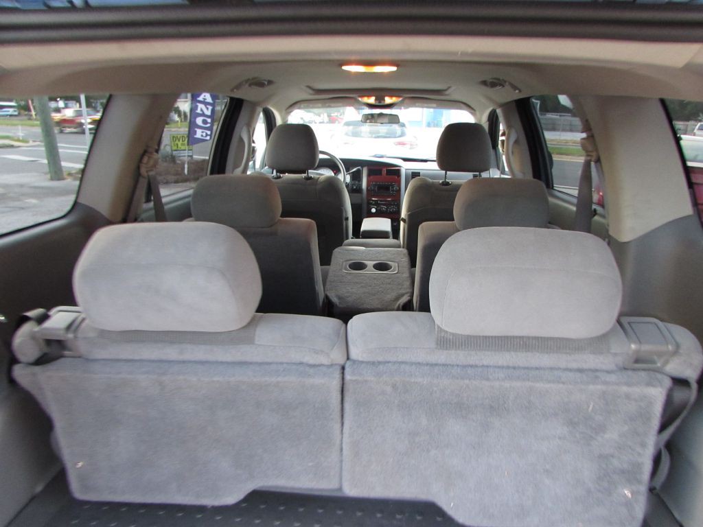 2005 Dodge Durango Image 16