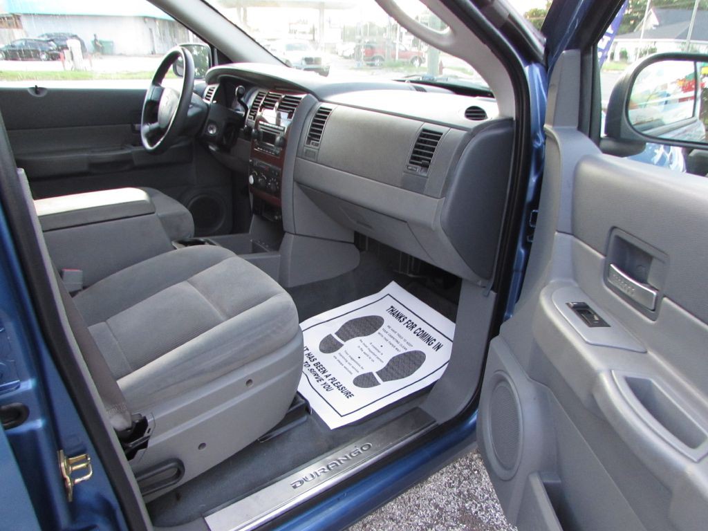 2005 Dodge Durango Image 22
