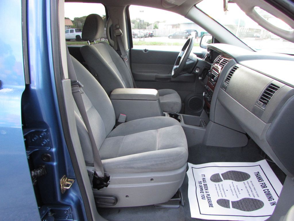 2005 Dodge Durango Image 23