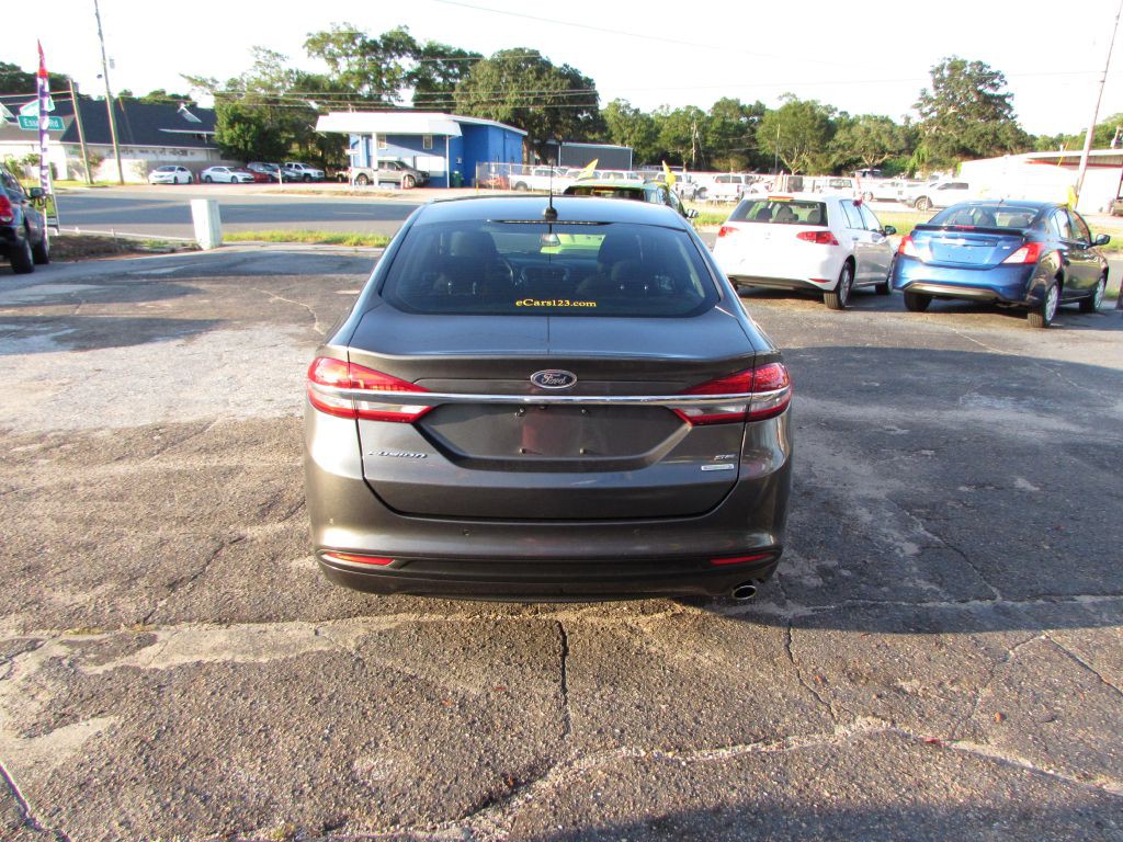 2017 Ford Fusion Image 11
