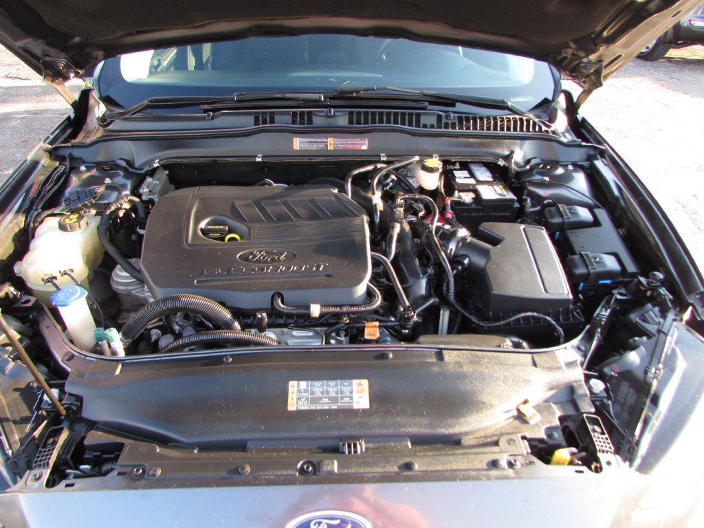 2017 Ford Fusion Image 21