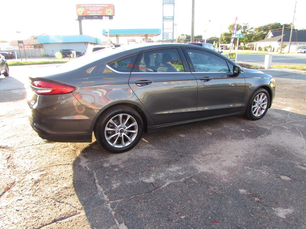 2017 Ford Fusion Image 23