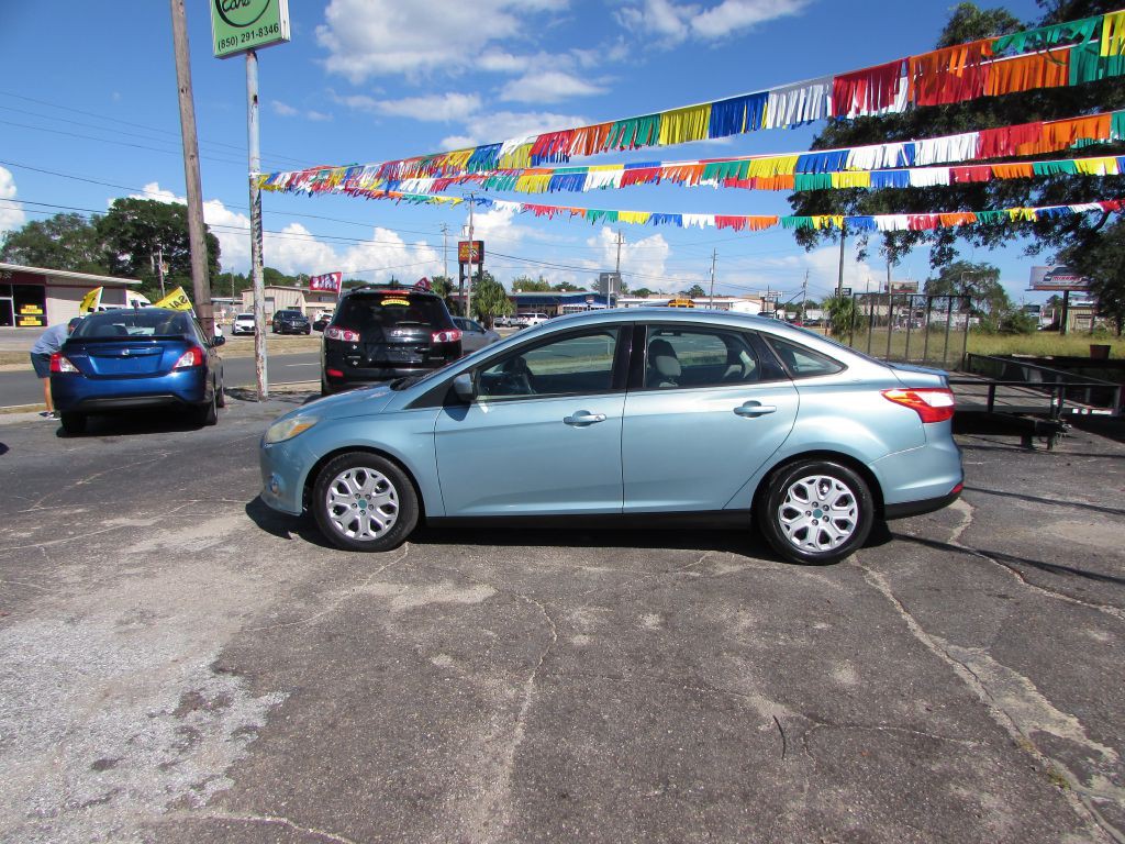 2012 Ford Focus Image 1
