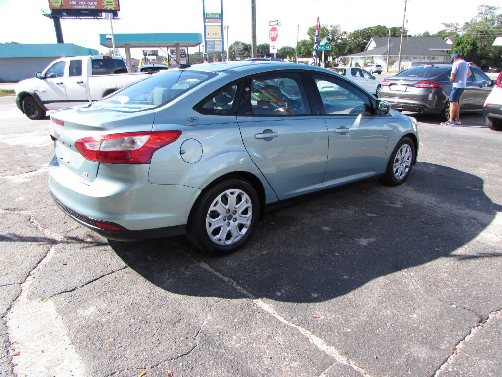 2012 Ford Focus Image 20