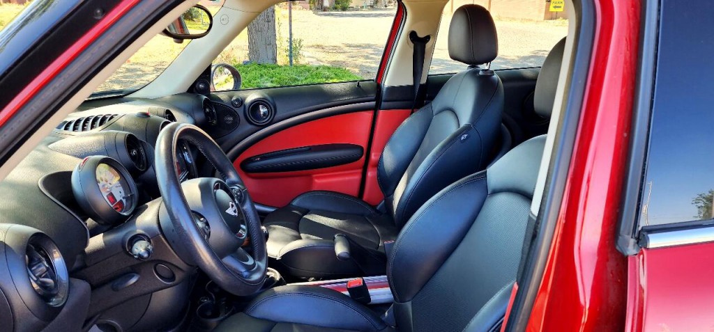 2014 MINI Countryman Image 9