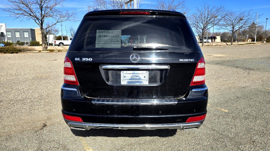 2012 Mercedes-Benz GL-Class Image 3