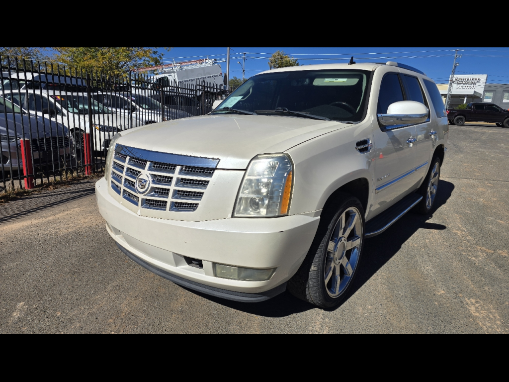 2010 Cadillac Escalade Image 1