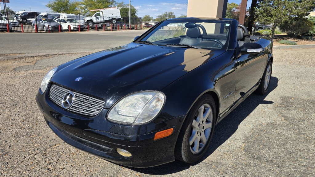 2001 Mercedes-Benz SLK-Class Image 7