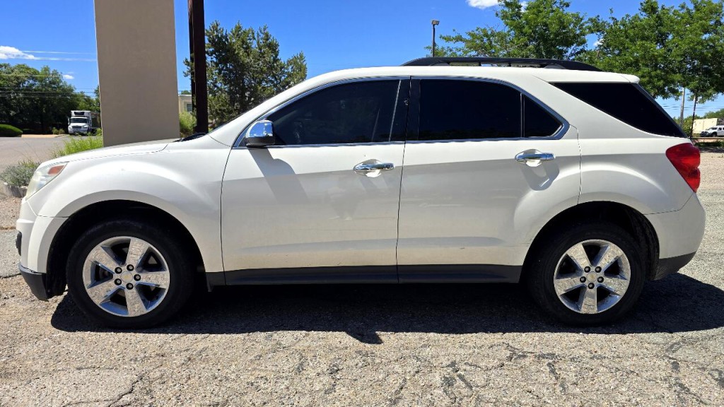 2014 Chevrolet Equinox Image 2