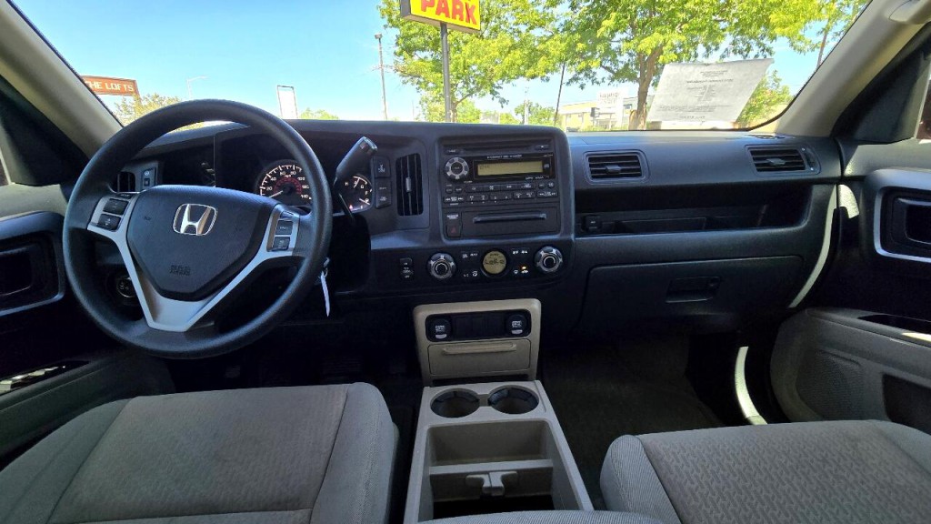 2012 Honda Ridgeline Image 8