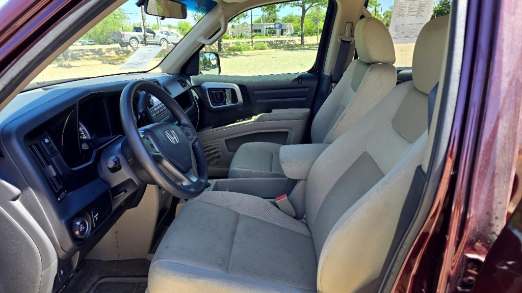 2012 Honda Ridgeline Image 9