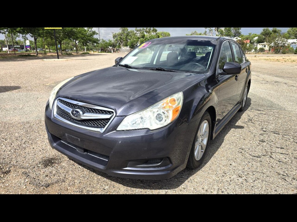 2012 Subaru Legacy Image 1