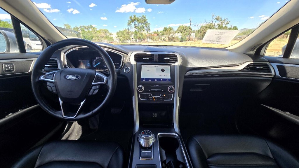 2020 Ford Fusion Image 8