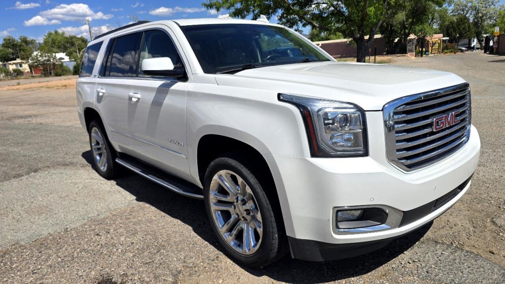 2017 GMC Yukon Image 6