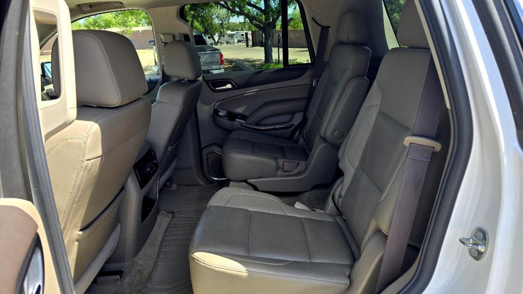 2017 GMC Yukon Image 10