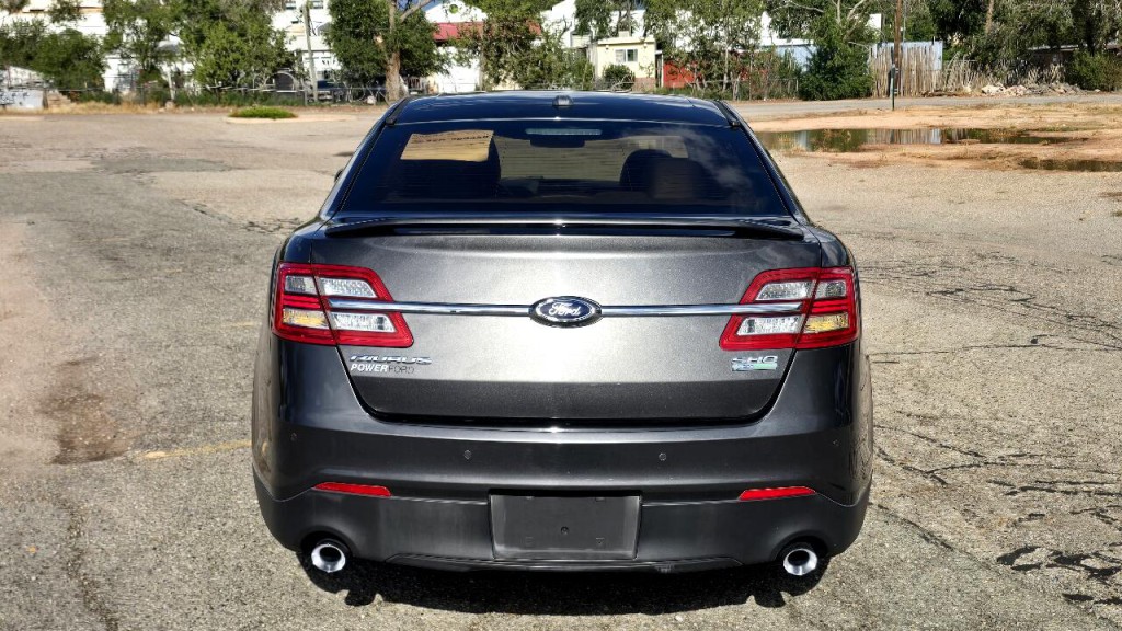 2015 Ford Taurus Image 3