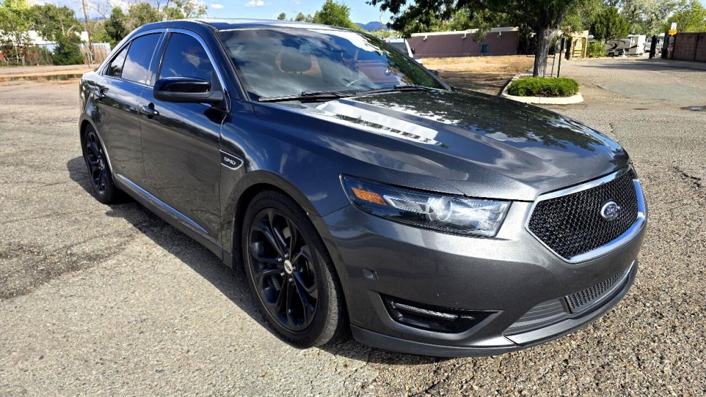 2015 Ford Taurus Image 5