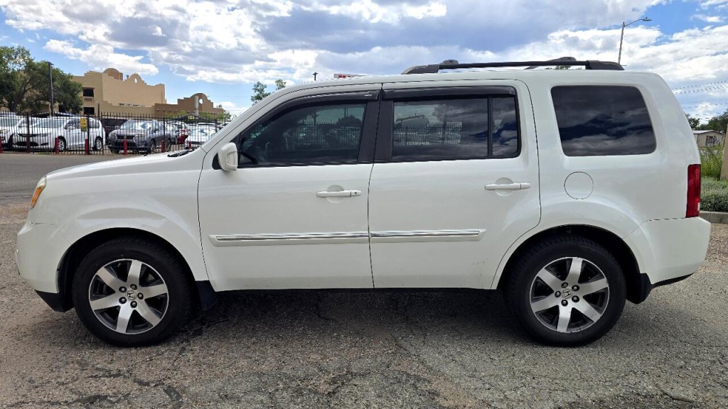 2013 Honda Pilot Image 2