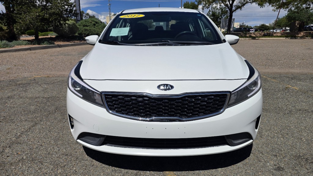 2017 Kia Forte Image 6