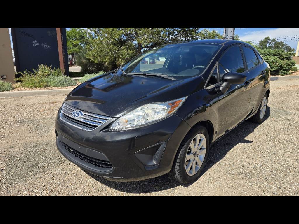 2012 Ford Fiesta Image 1