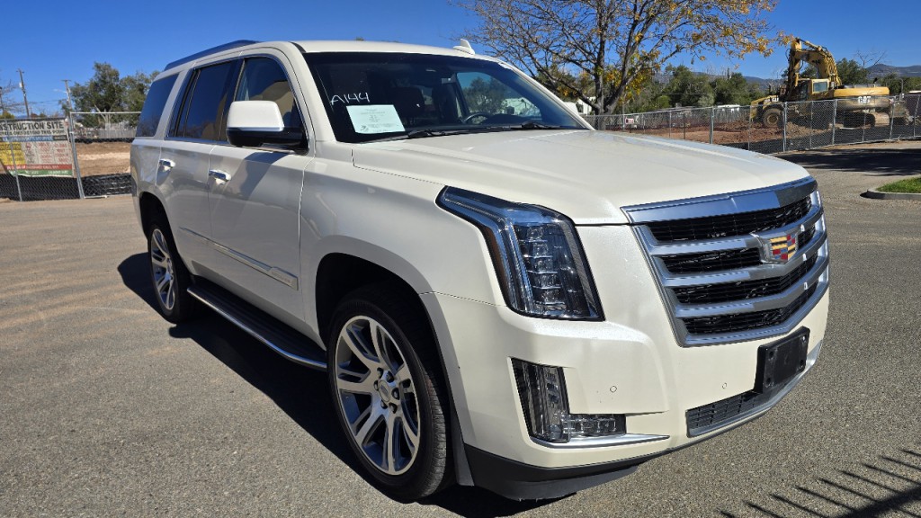 2015 Cadillac Escalade Image 5