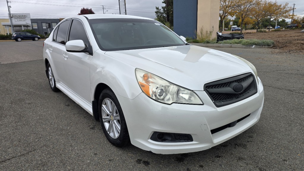 2012 Subaru Legacy Image 5