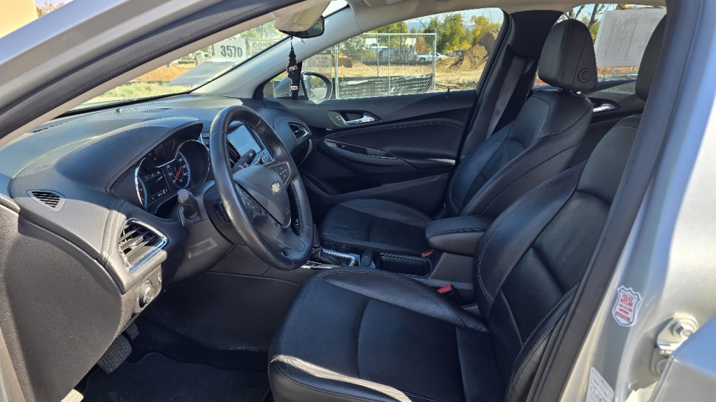 2016 Chevrolet Cruze Image 9