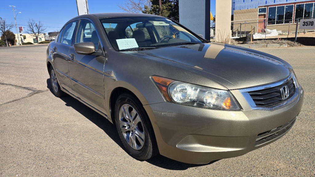 2010 Honda Accord Image 5