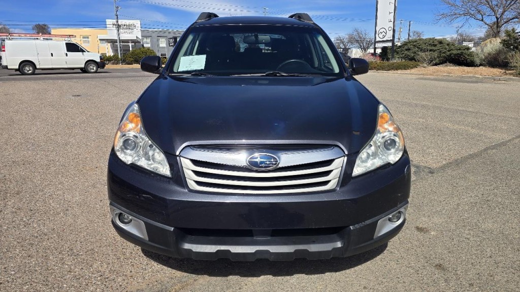 2011 Subaru Outback Image 6