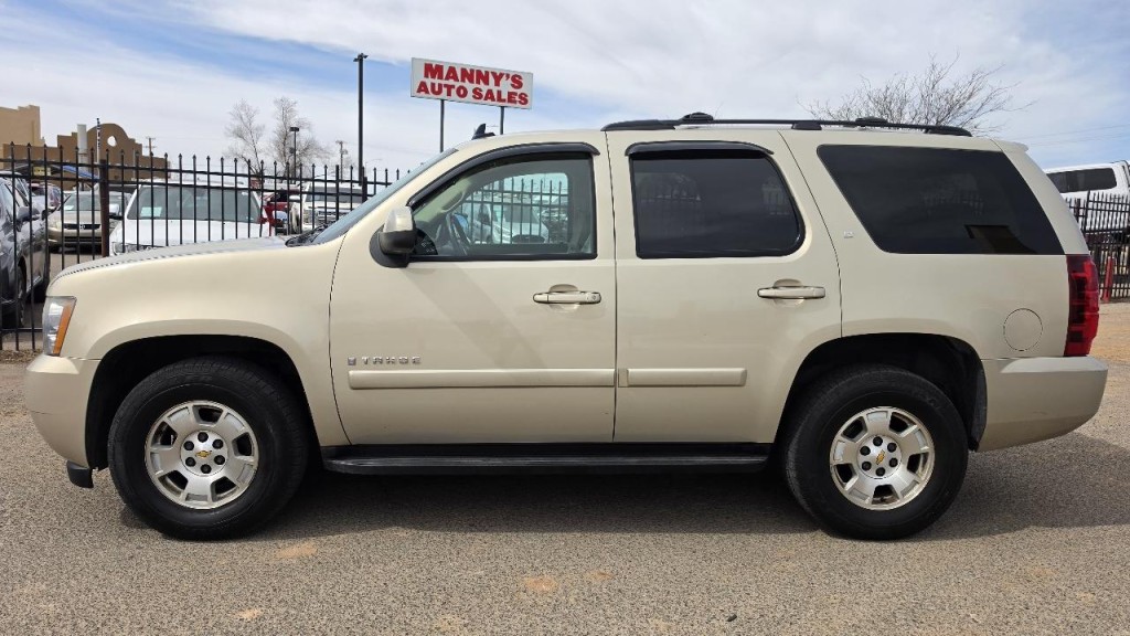 2008 Chevrolet Tahoe Image 2