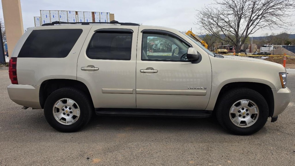 2008 Chevrolet Tahoe Image 5