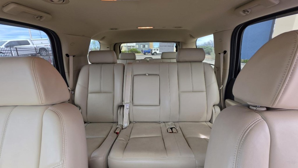 2008 Chevrolet Tahoe Image 12