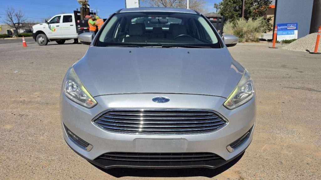 2017 Ford Focus Image 6