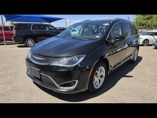 Image for 2017 Chrysler Pacifica Touring-L Plus ID: 7347982