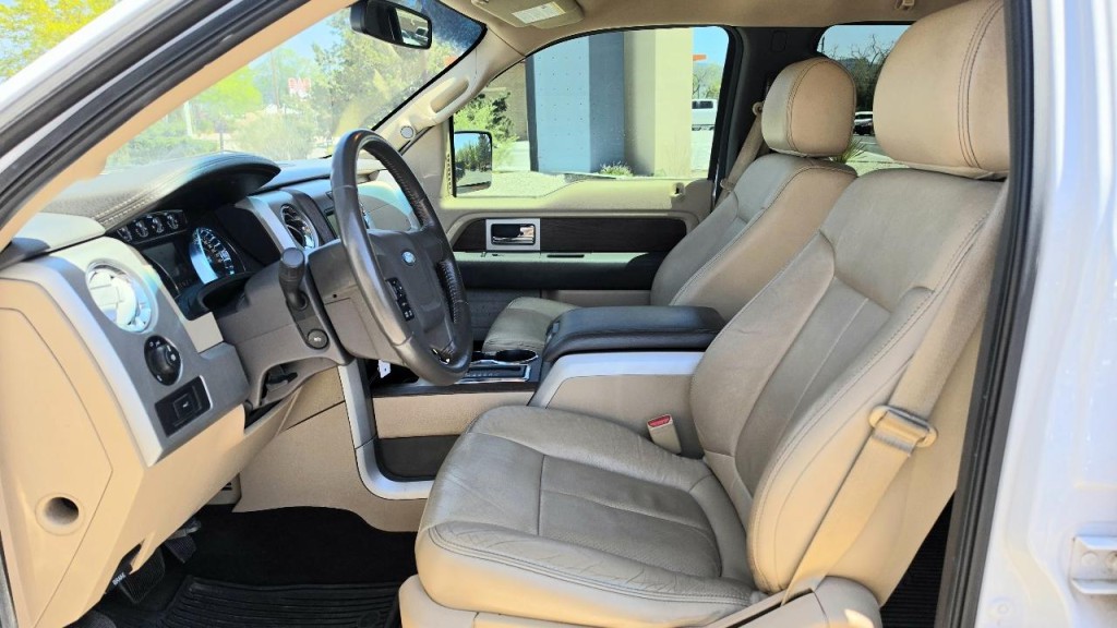 2014 Ford F-150 Image 9