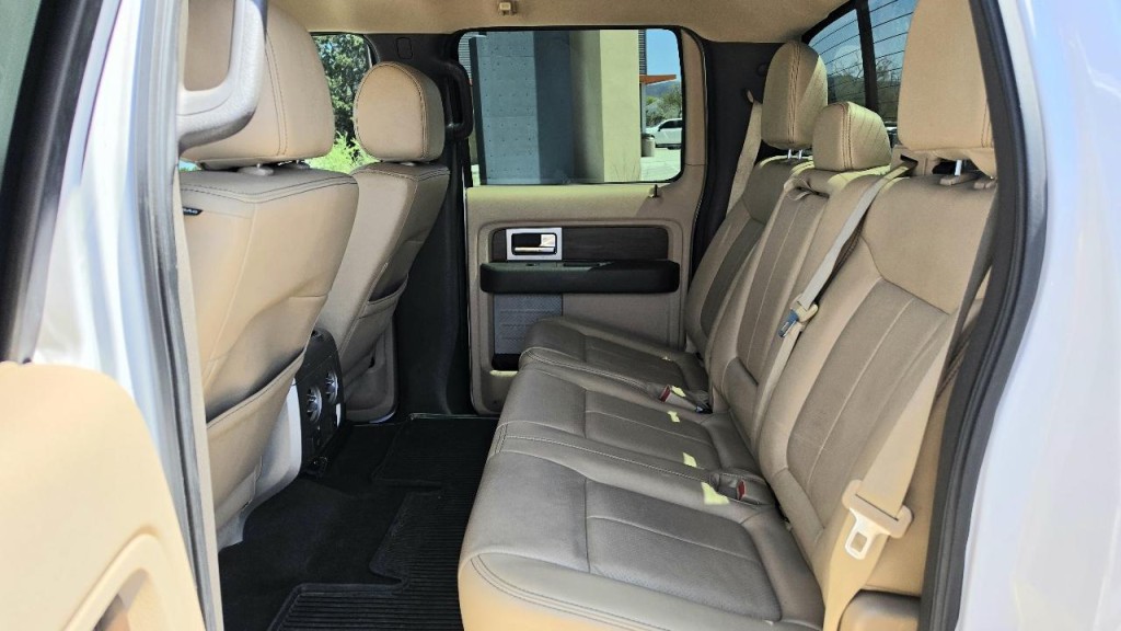 2014 Ford F-150 Image 10