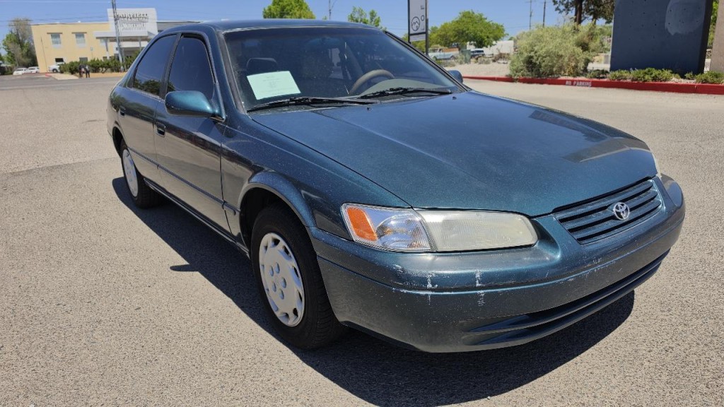 1998 Toyota Camry Image 5