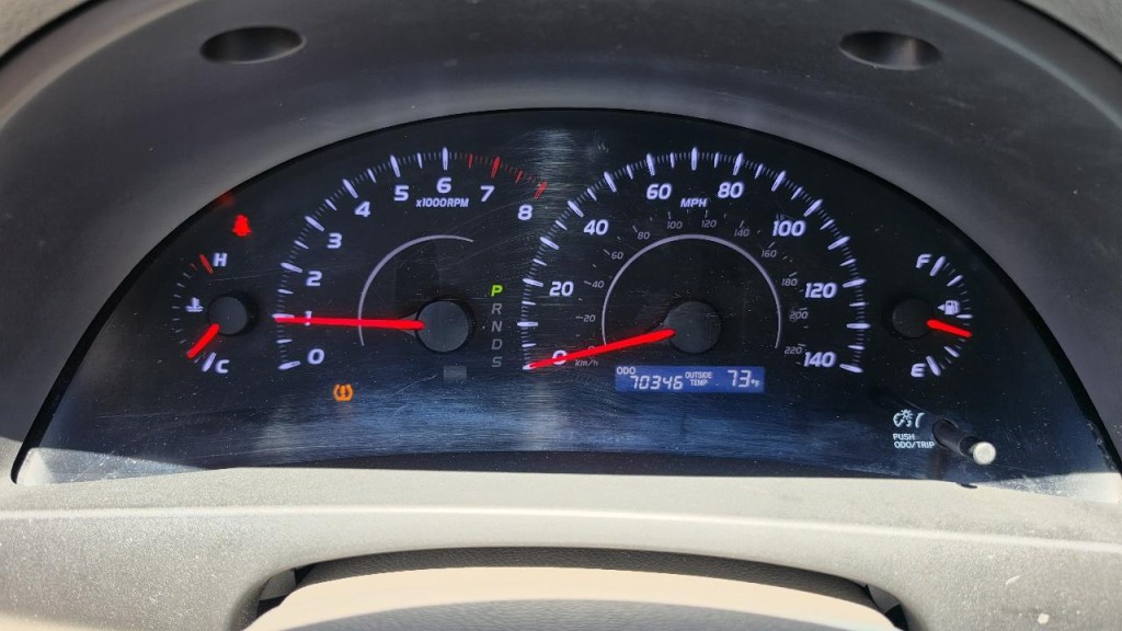 2010 Toyota Camry Image 7