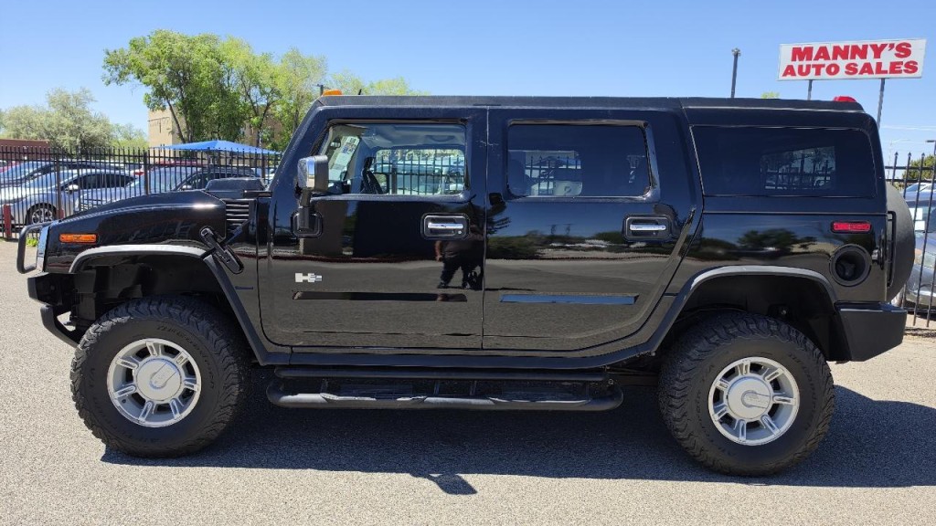 2005 HUMMER H2 Image 2